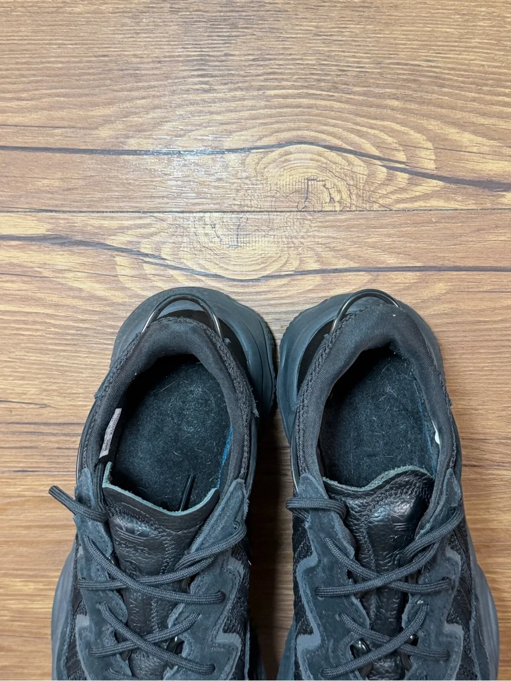 Adidas Ozweego Sneakers Black Suede‎ Men’s Size 7 Chunky Shoes
